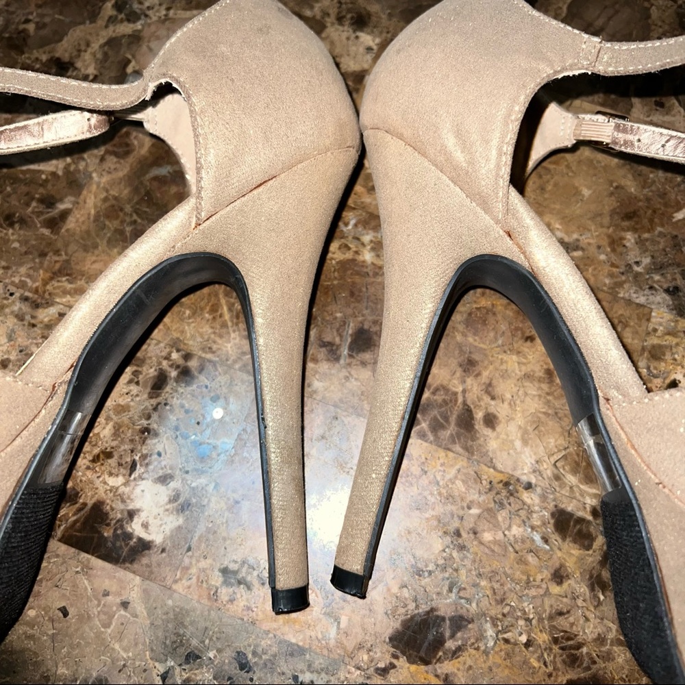Platform Heels - Picture 6 of 10
